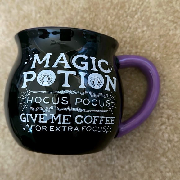 Hocus pocus magic potion mug - Picture 3 of 6